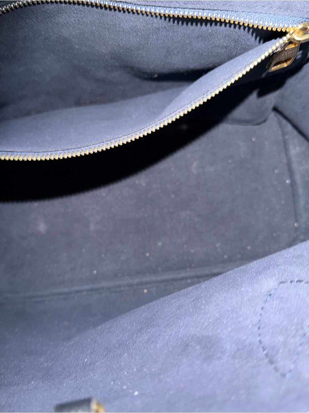 Louis Vuitton Black Monogram-Embossed Leather Tote with Gold Hardware - Picture 4 of 8